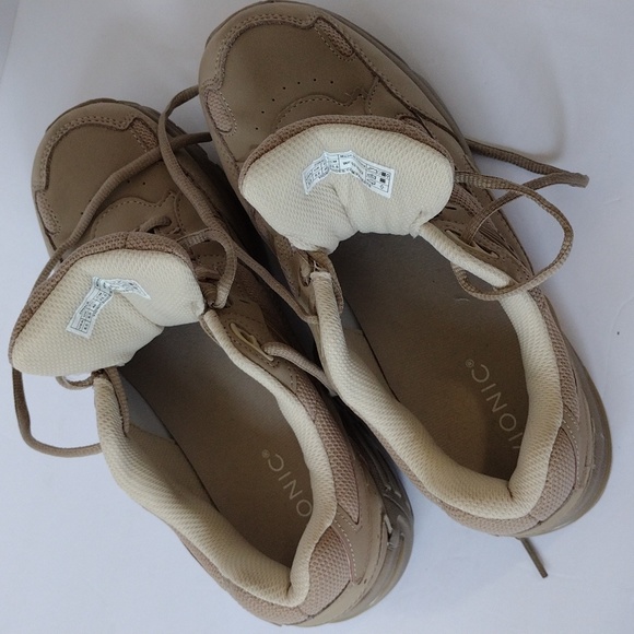 Vionic Women's Walker Classic Taupe size 8.5. - Picture 11 of 12